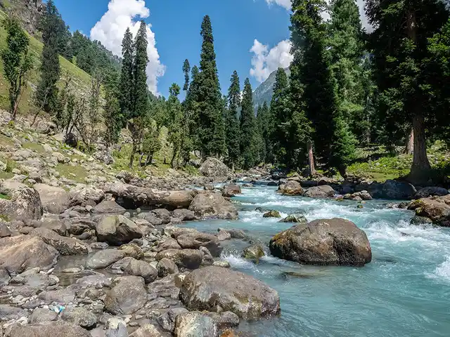 Snow-covered slopes at Chandanwari near Pahalgam